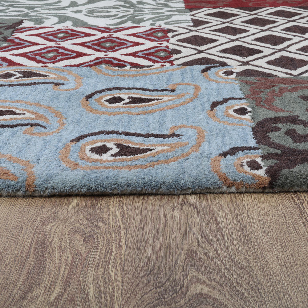 Iceland Poppy Hand Tufted Rug
