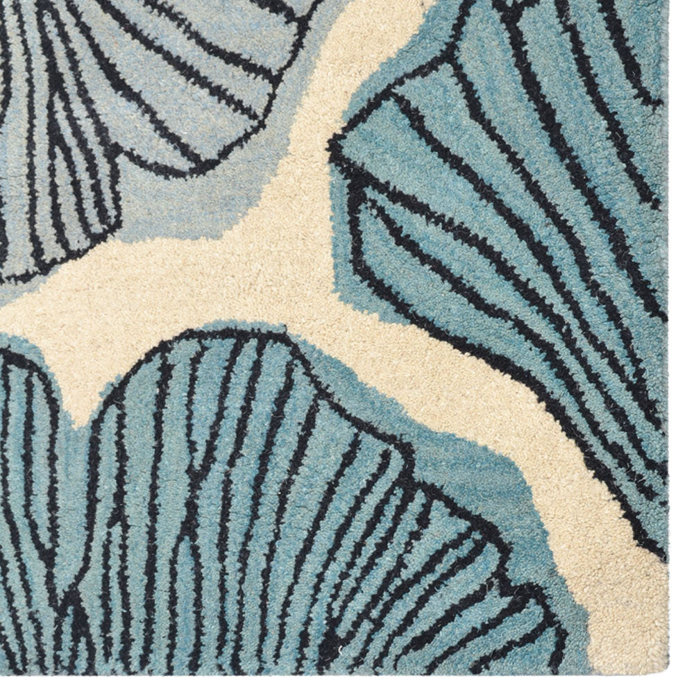 Canterbury Bells Hand Tufted Rug