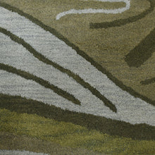 hand-tufted-wool-Square-rug-abstract-green-closeup-2