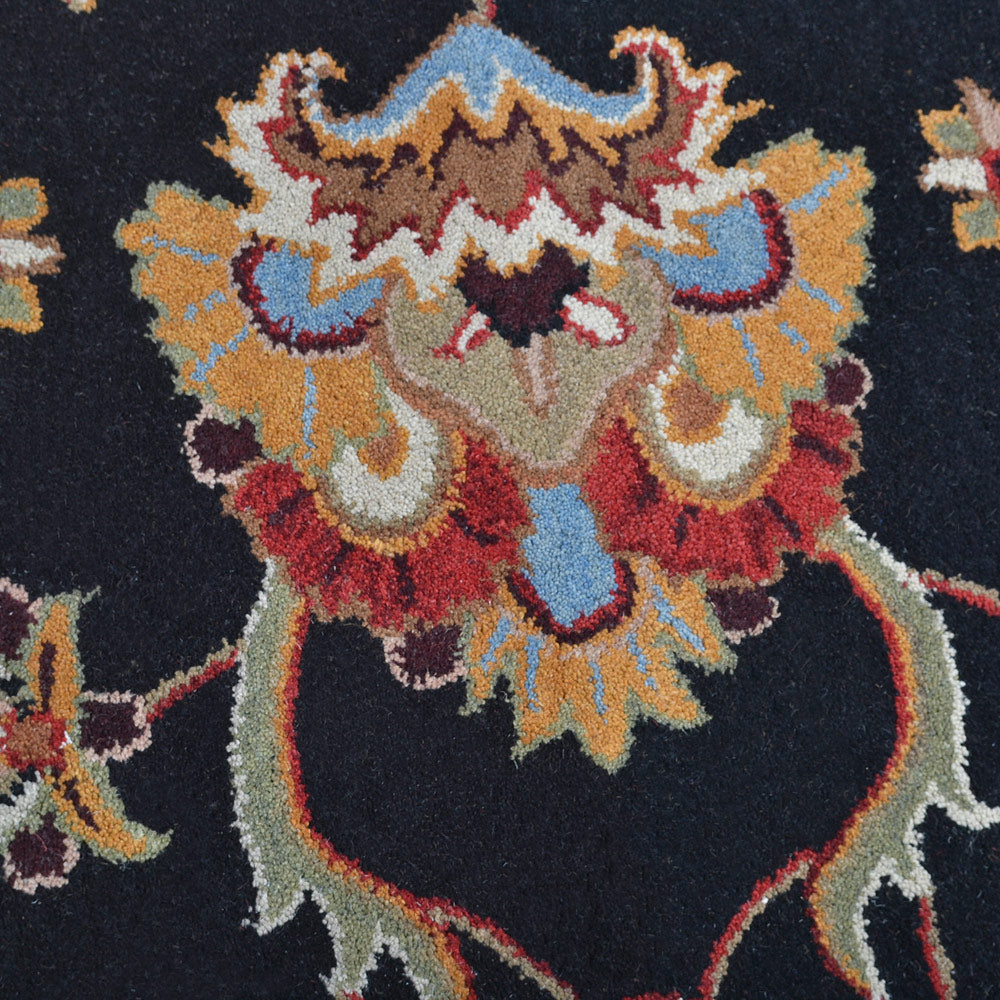 Qum Hand Tufted Rug