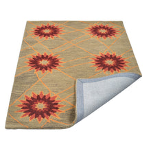 Freesia Hand Tufted Rug