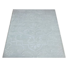 hand-tufted-wool-area-rug-contemporary-light-green-Side 1
