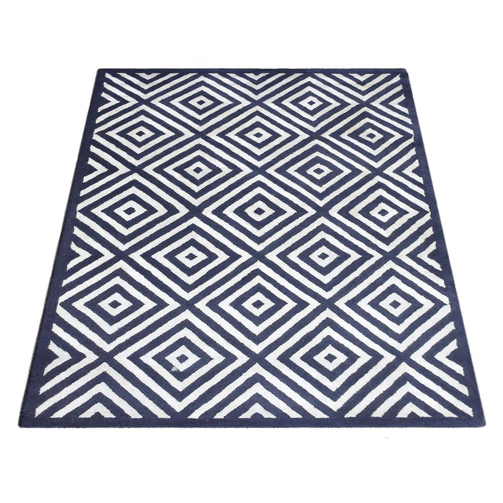 hand-tufted-wool-area-rug-geometric-white-charcoal-side 2