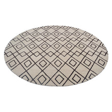 Trellis Hand Tufted Rug