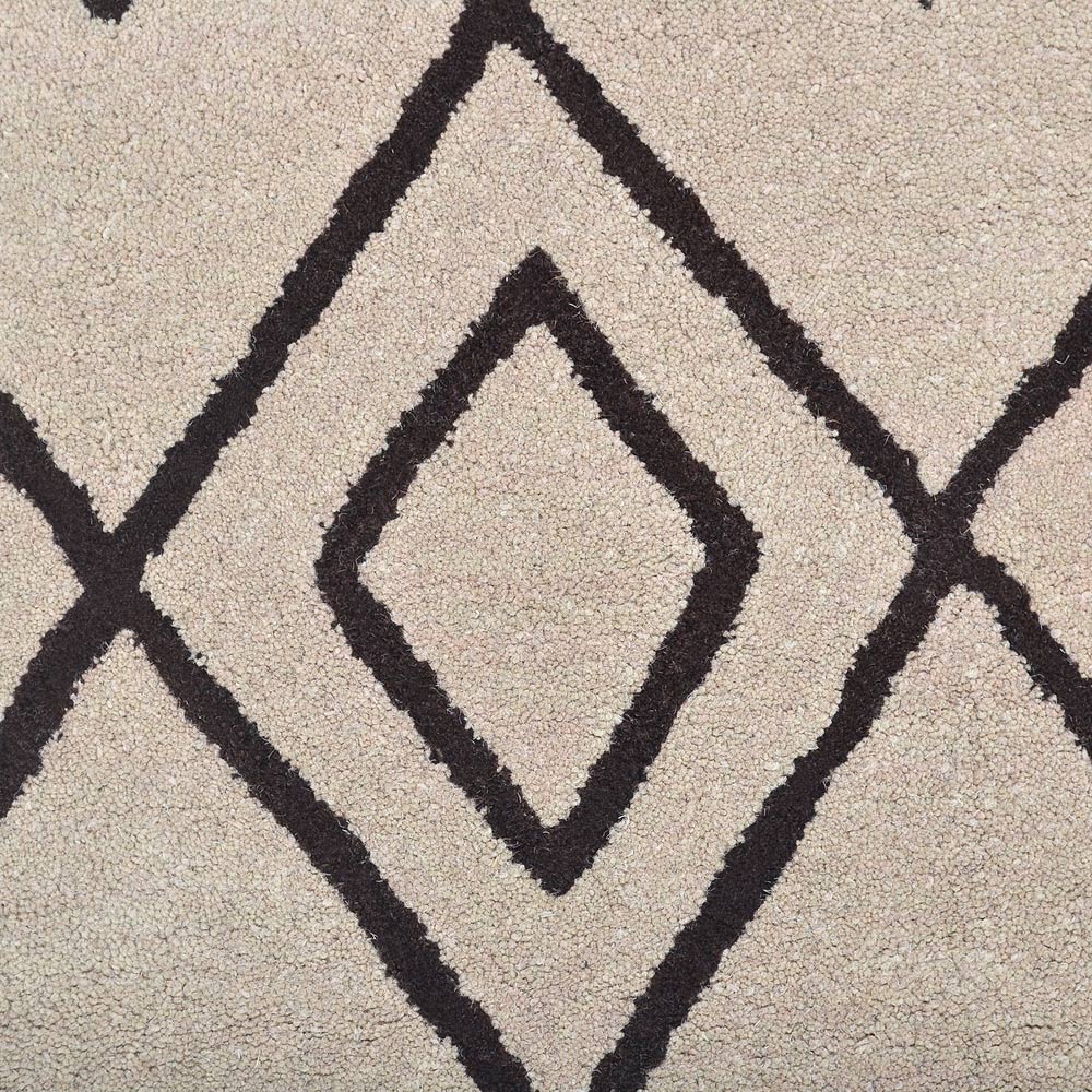 Hand Tufted Wool Round Area Rug Geometric Cream Brown K04510