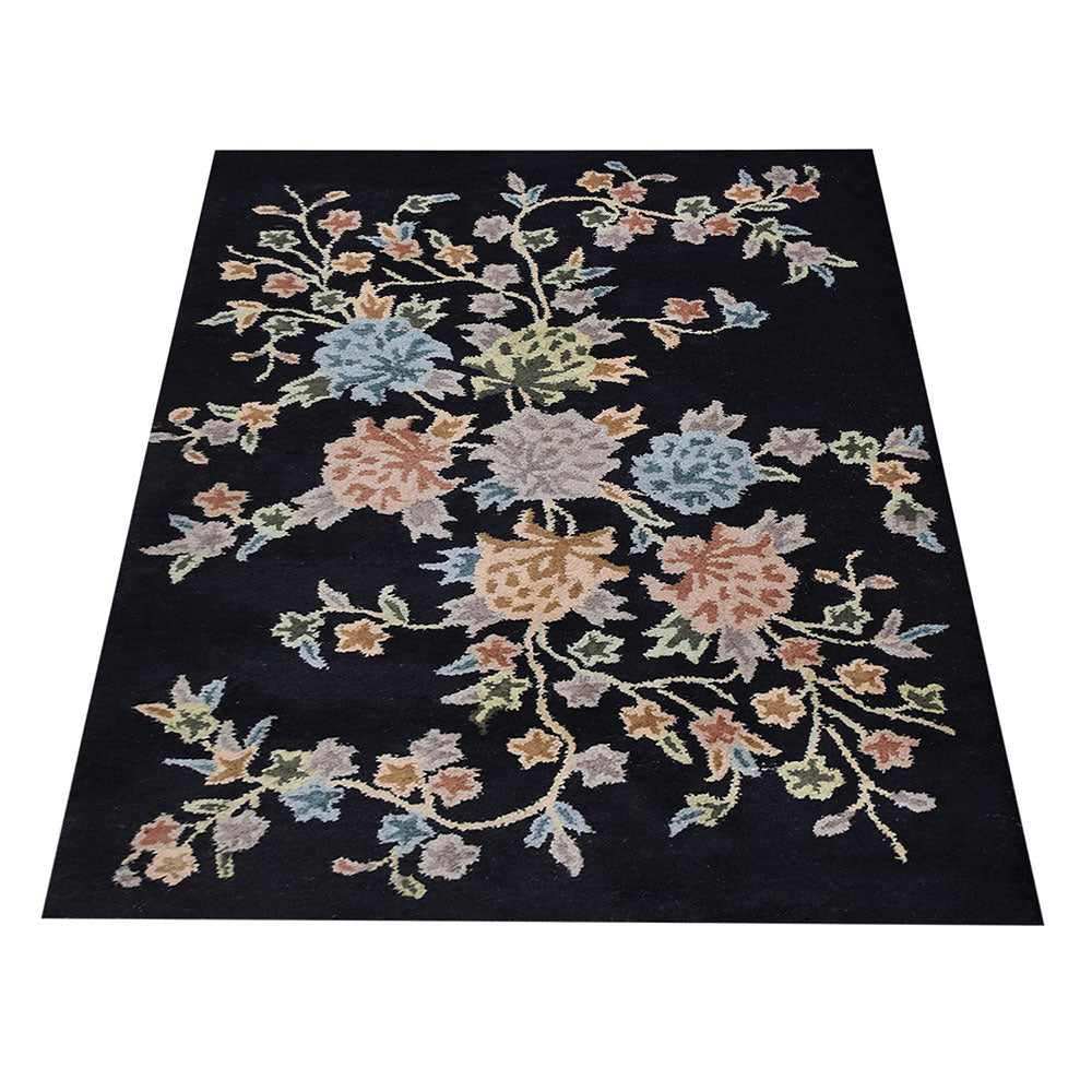 hand-tufted-wool-area-rug-floral-black-side 2