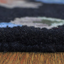 hand-tufted-wool-area-rug-floral-black-closeup 5