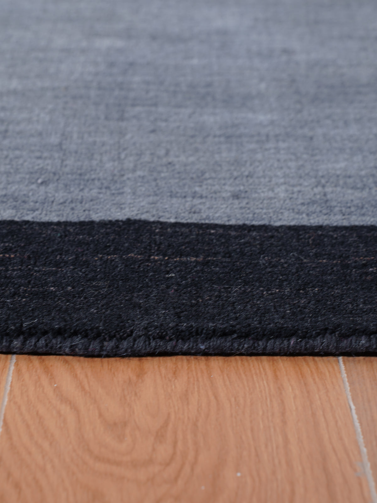 Augsburg Premium Hand Knotted Wool Rug