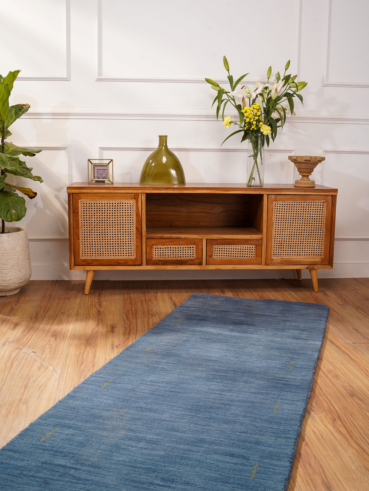 Asuncion-Hand Knotted-Runner-Rug-side-1