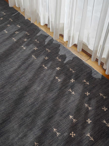 Dalian Premium Hand Knotted Wool Rug