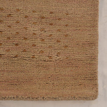 hand-knotted-loom-wool-area-rug-contemporary-beige-closeup4