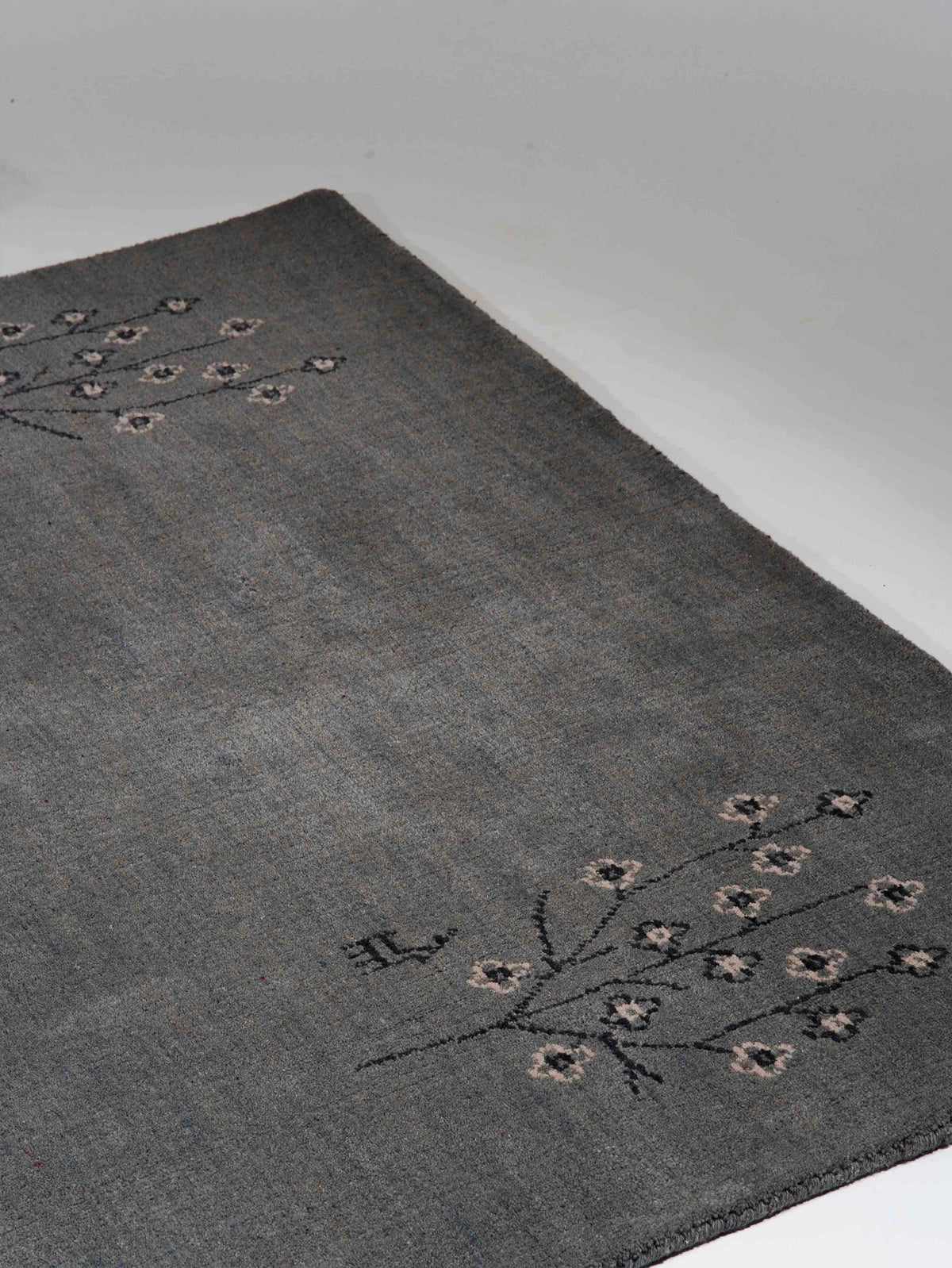 Jilin Premium Hand Knotted Wool Rug