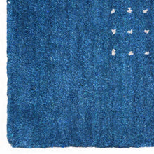 hand-knotted-loom-silk-area-rug-contemporary-blue-closeup 1
