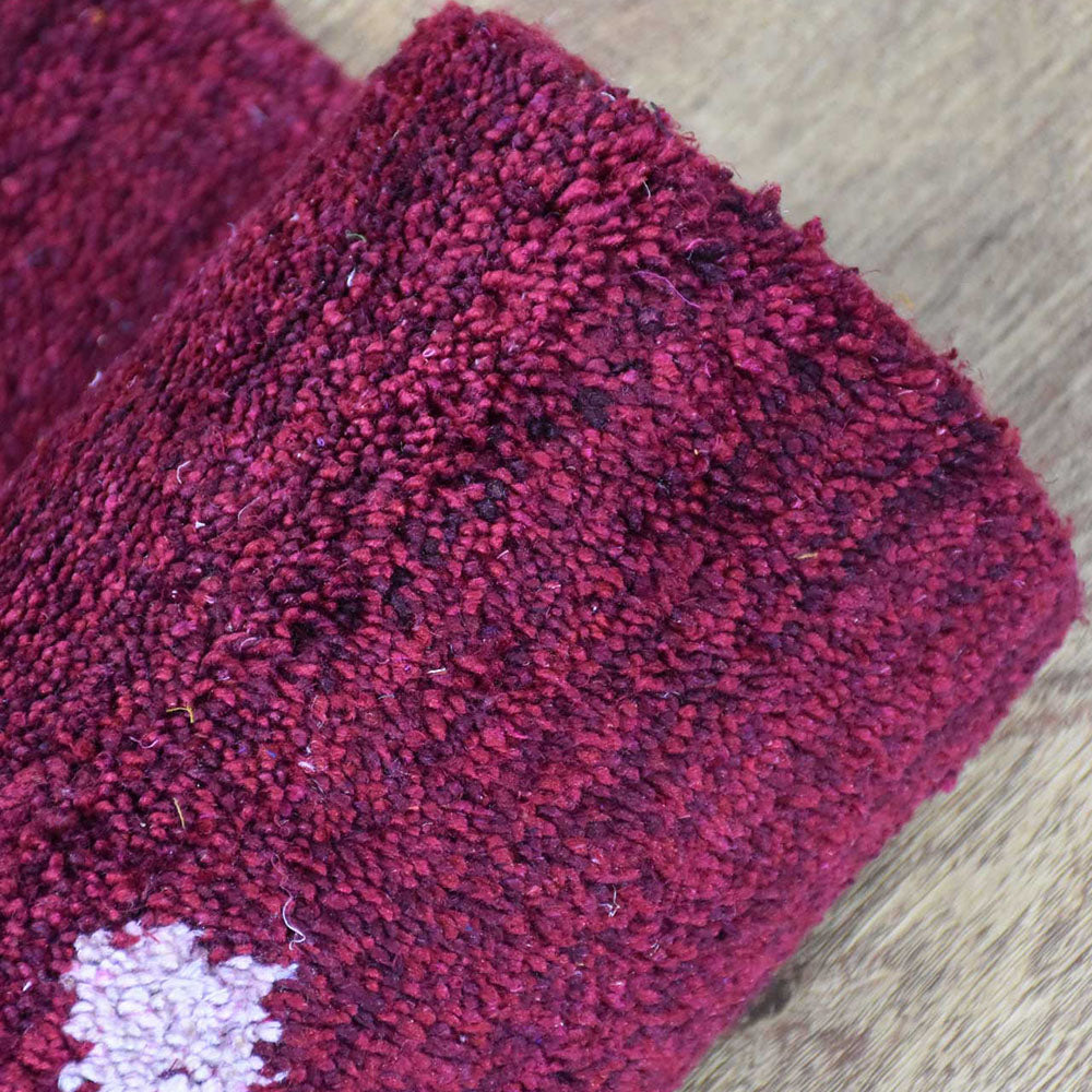hand-knotted-silk-area-rug-contemporary-dark-red-closeup 5