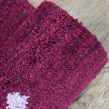 hand-knotted-silk-area-rug-contemporary-dark-red-closeup 5