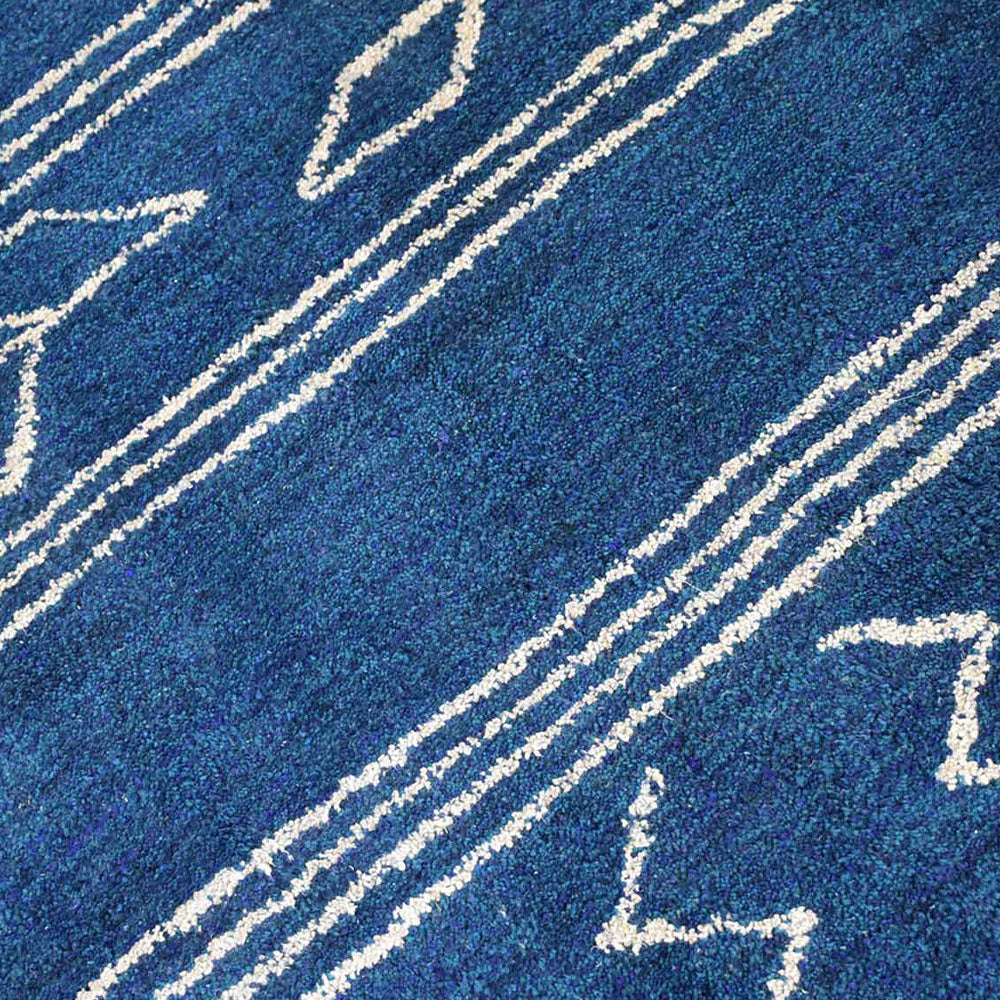 hand-knotted-loom-silk-blue-beige-area-rug-closeup -1
