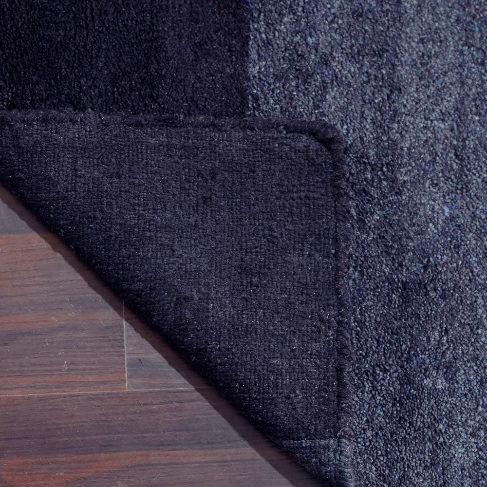 Quebec Hand Knotted Rug