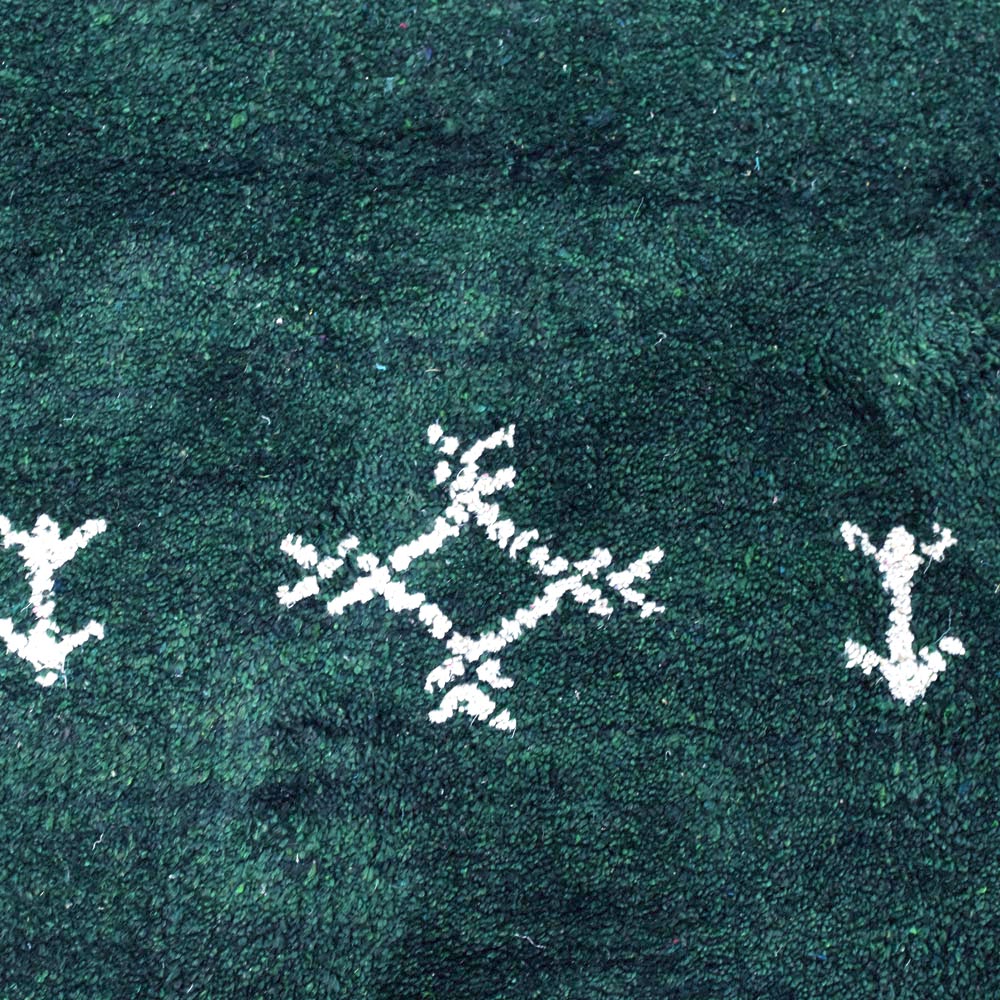 hand-knotted-loom-silk-mix-contemporary-dark-green-rug-closeup 1