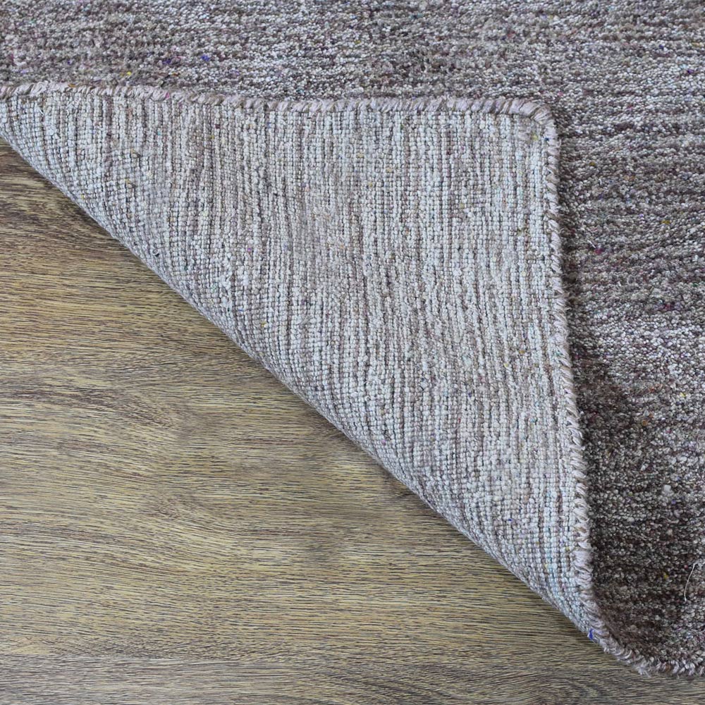 hand-knotted-loom-silk-mix-area-rug-contemporary-beige-closeup 3