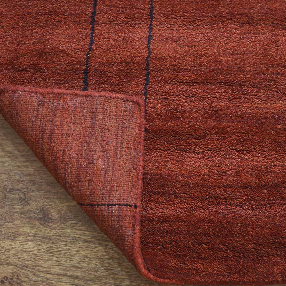 hand-knotted-geometric-silk-mix-area-rug-closeup-1