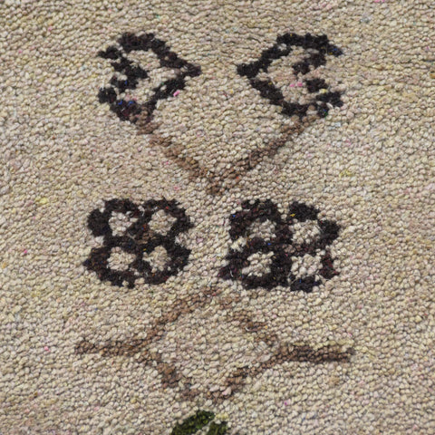 Style Hand Knotted Rug