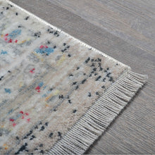 Rugamaze Machine Woven Rug