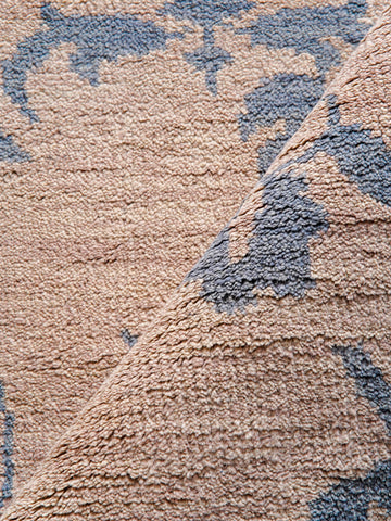 Lemon Balm Hand Knotted Rug