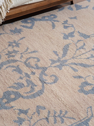 Lemon Balm Hand Knotted Rug