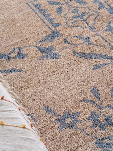 Lemon Balm Hand Knotted Rug