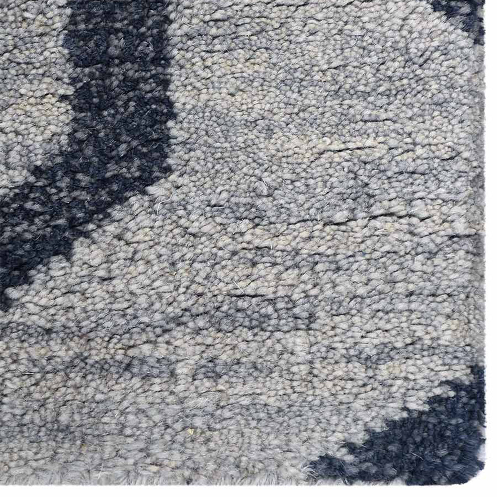 Tessellating Hand Knotted Rug