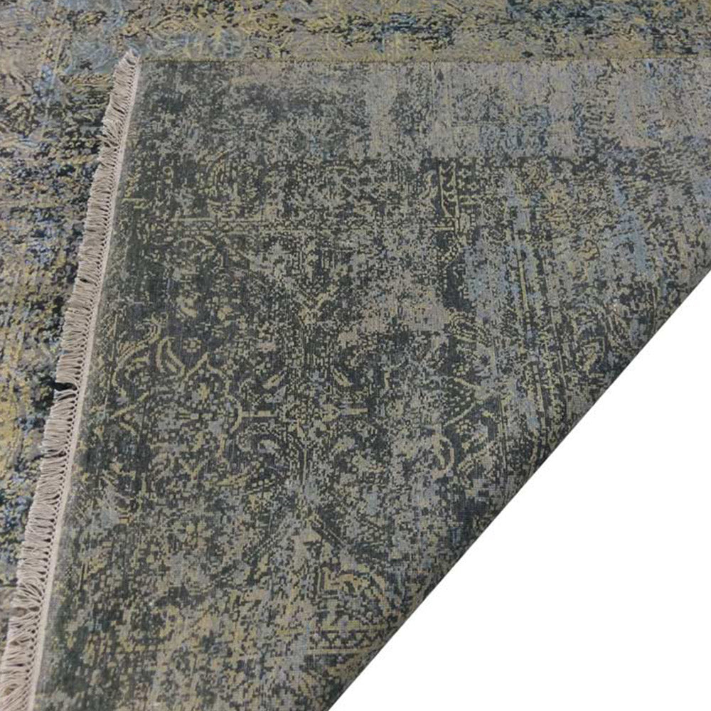 Stellar Hand Knotted Persian Rug