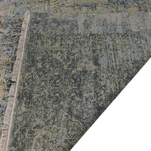 Stellar Hand Knotted Persian Rug