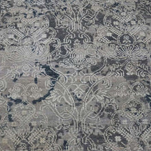 Trellis Hand Knotted Rug
