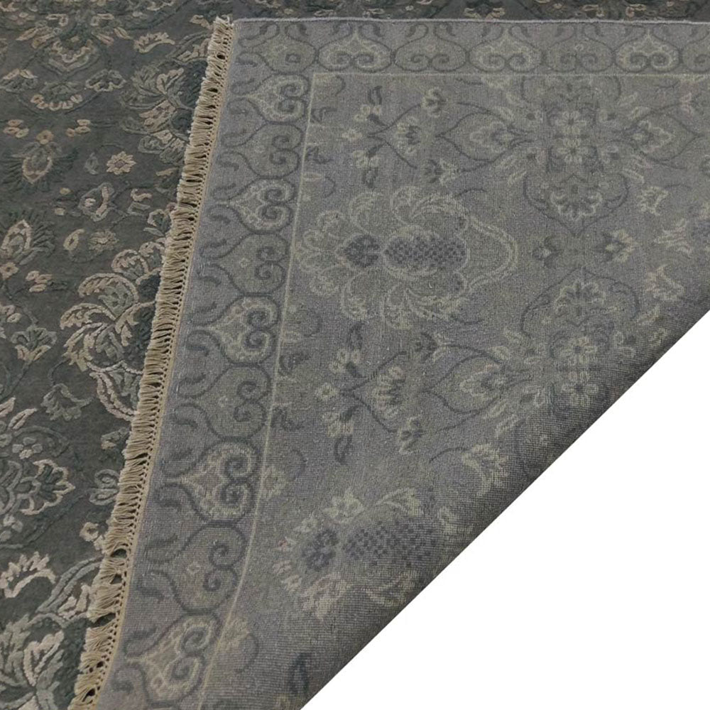 SaffronBreeze Hand Knotted Persian Rug