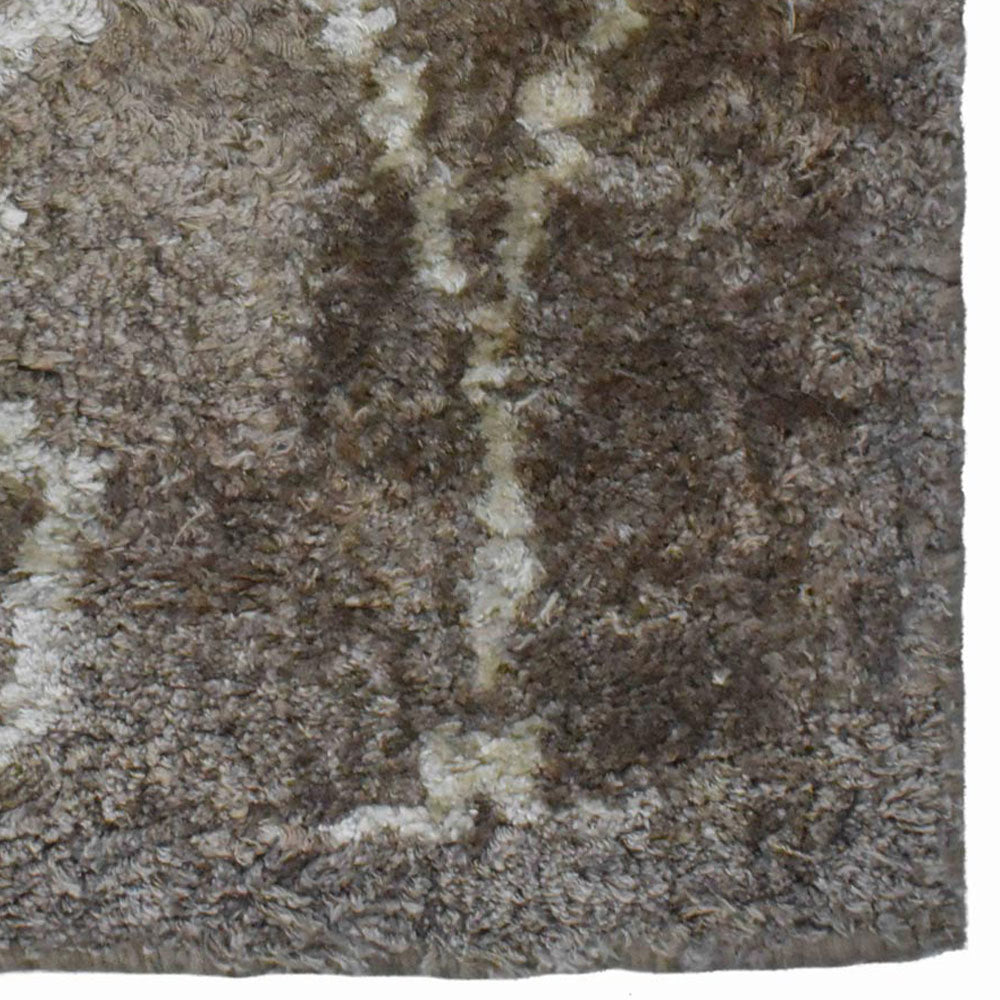 Hypnotic Hand Knotted Rug