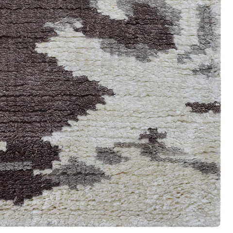 Hypnotic Eastern Hand Knotted Rug