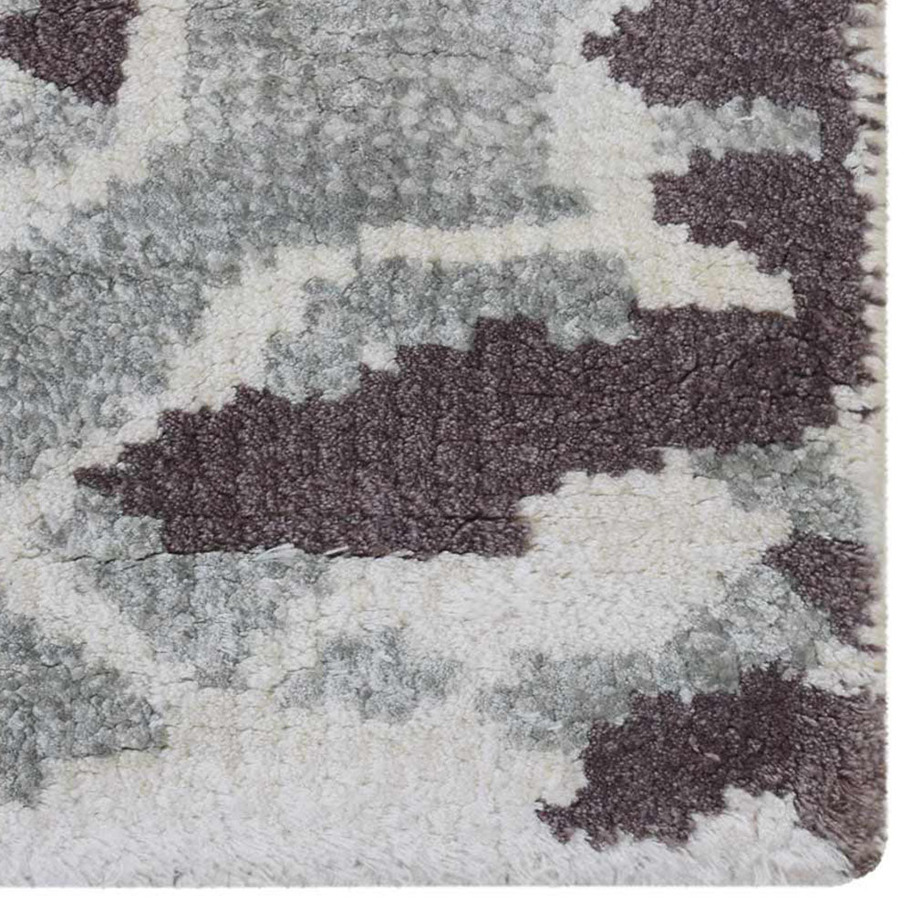 Hypnotic Eastern Hand Knotted Rug