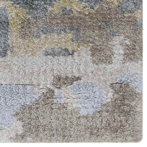 Hypnotic Eastern Hand Knotted Rug