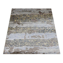 Hypnotic Eastern Hand Knotted Rug