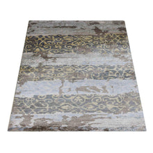 Hypnotic Eastern Hand Knotted Rug