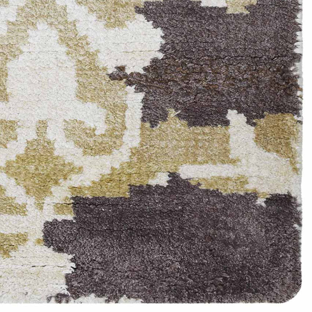 Hypnotic Eastern Hand Knotted Rug