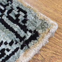 Radiance Hand Knotted Rug
