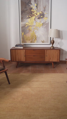 Silken Premium Hand Knotted Wool Rug — video