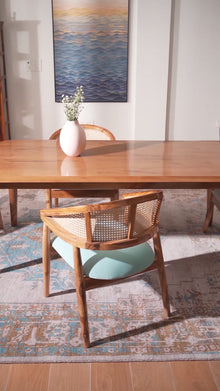 Sahara Mist Hand Knotted Wool Oriental Area Rug — video