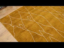 Cube Hand Knotted Rug — video