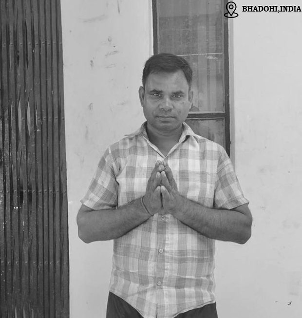 Ramesh Yadav, hand-knotted rug weaver in Bhadohi, India