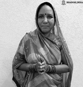 Sangeeta Shivani, shaggy rug weaver in India