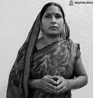 Kajal Gautam, persian rug weaver in India